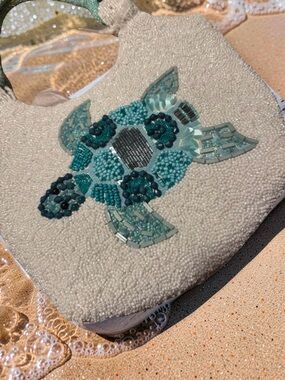 Beaded Turtle Accent White Shoulder Bag with Aqua Embellishment